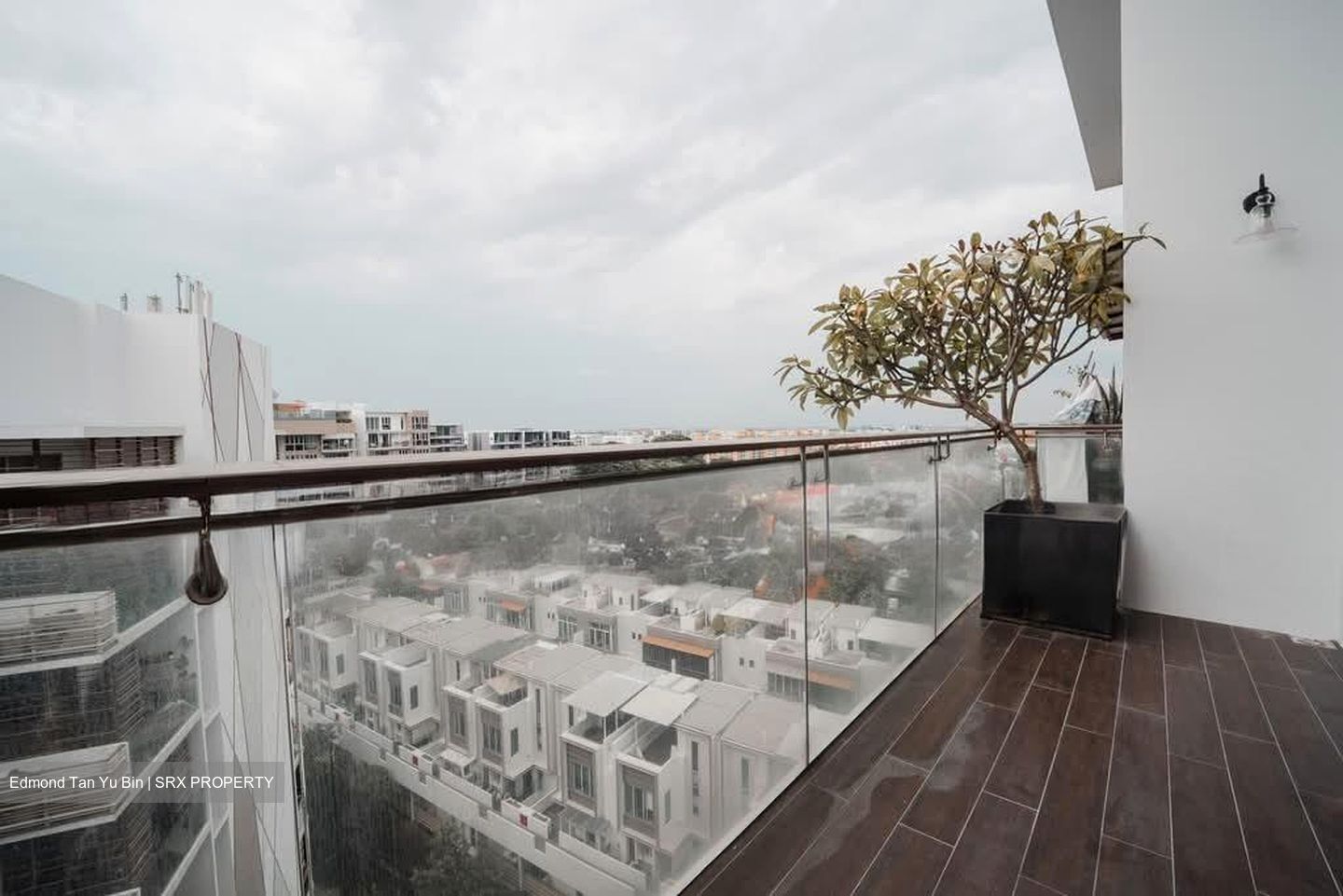 eCO (D16), Condominium #540697461